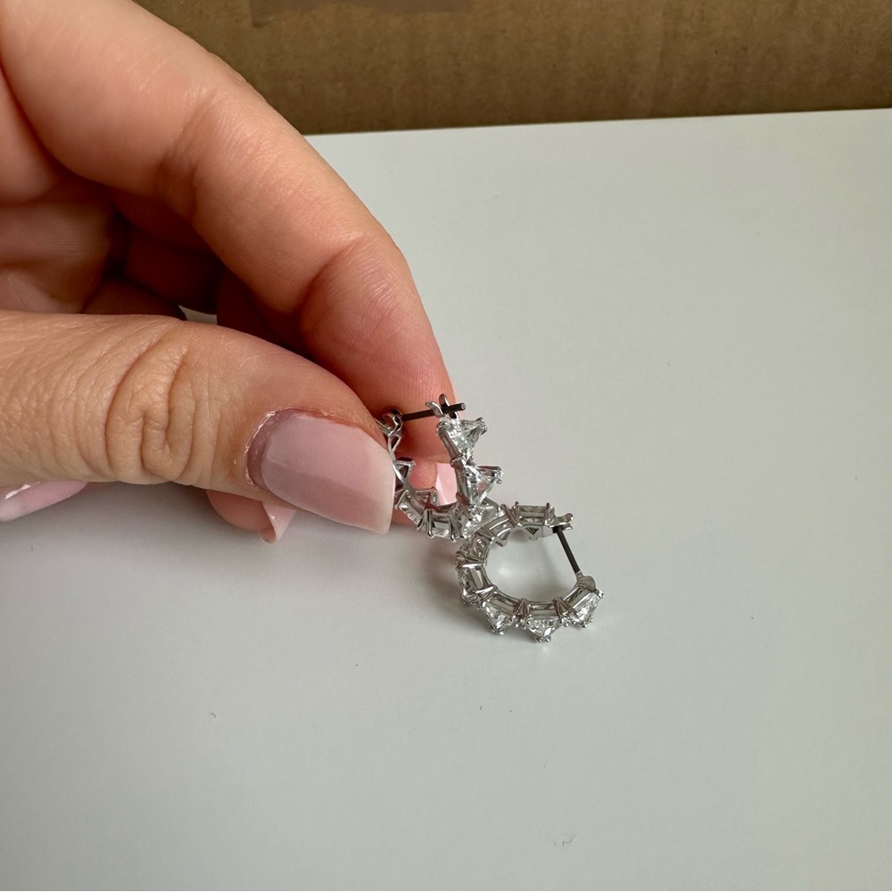 Swavorski Matrix Hoop Earrings White Rhodium Plated Diamond Mini Small Hoop Tiny - Picture 12 of 15